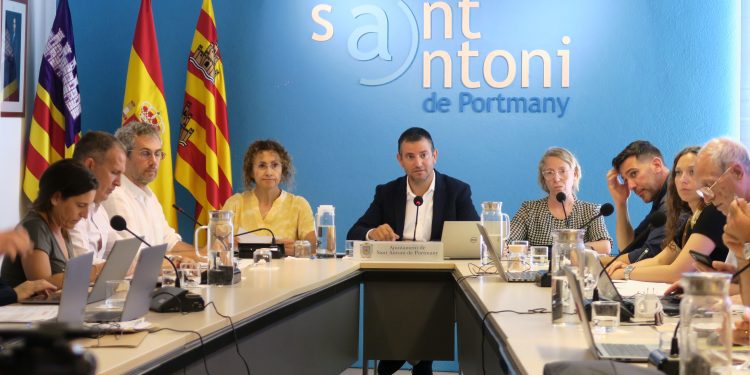 Pleno municipal de Sant Antoni, en una imagen de archivo. Foto: Ayuntamiento de Sant Antoni