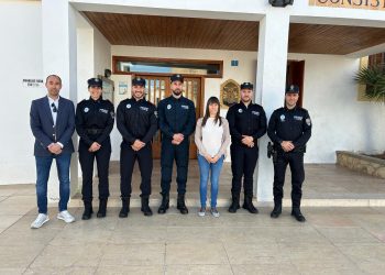Presentación de los agentes. Foto: Consell Insular de Formentera
