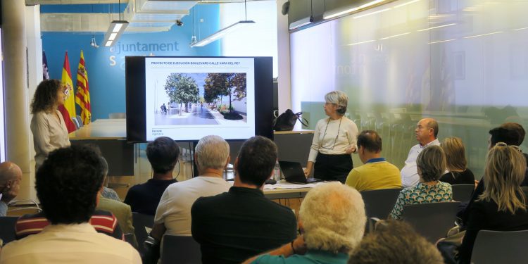 Un momento de la reunión. Foto: Ayuntamiento de Sant Antoni