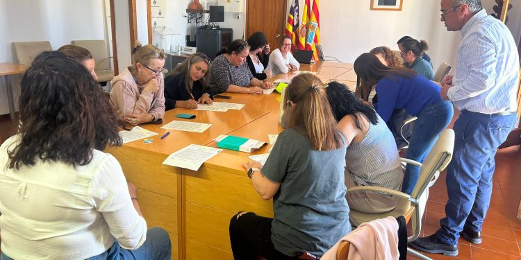 Un momento de la toma de posesión. Foto: Consell Insular de Formentera