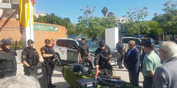 Presentación de los efectivos en Mallorca.