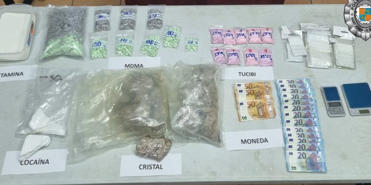 Droga incautada por la Policía local de Sant Josep.