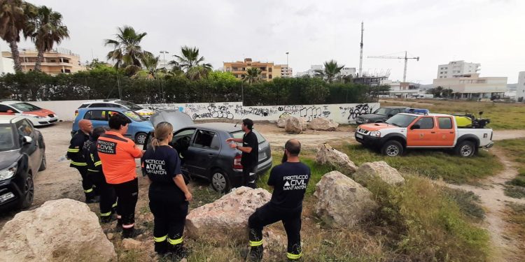 Un momento de la formación. Fotos: Ayuntamiento de Sant Antoni