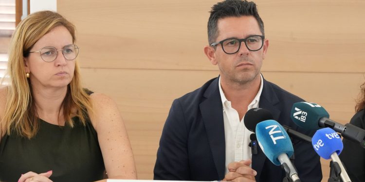 Catiana Fuster y Rafa Triguero, en la rueda de prensa