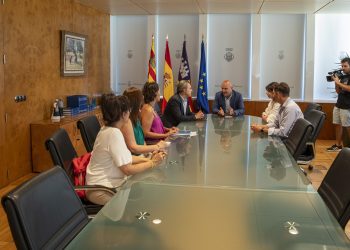 Firma del convenio. Foto: Consell de Ibiza