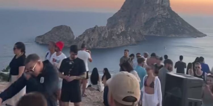 Imagen del vídeo compartido por el dj en sus redes sociales.