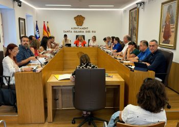 Sesión plenaria celebrada hoy. Foto: Ayuntamiento de Santa Eulària