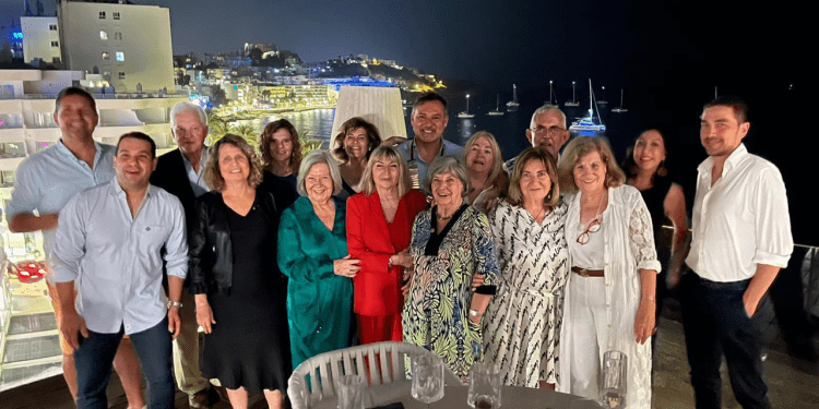 Imagen de los asistentes a la cena de ayer.