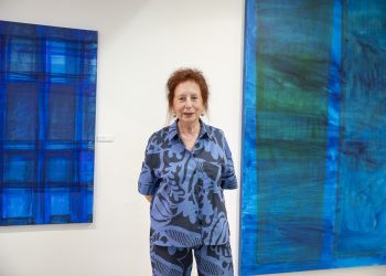 Maria-Antoinette Courtens, a la sala d'exposicions. Fotos: Consell d'Eivissa