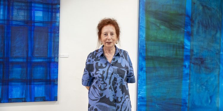 Maria-Antoinette Courtens, a la sala d'exposicions. Fotos: Consell d'Eivissa