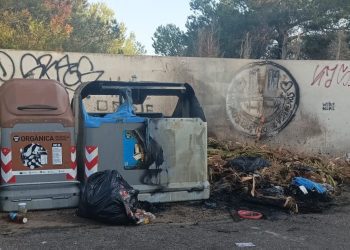 Contendor quemado en Platges de Comte. Foto: Ayuntamiento de Sant Josep