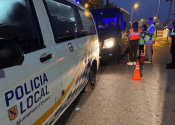 Control de la Policía Local de Ibiza en una imagen de sus redes sociales