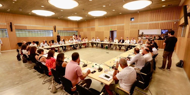 Reunión de la Mesa de Vivienda, hoy. Foto: Govern balear