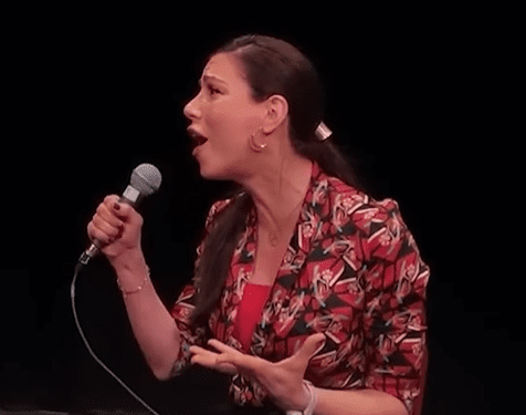 La chica relata su anécdota bochornosa en DC10 Ibiza.