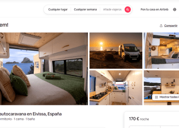 Uno de los numerosos anuncios de autocaravanas de uso turístico en Ibiza que están en Airbnb