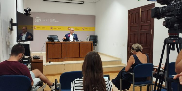El delegado del Gobierno, Alfonso Rodríguez, ha presentado hoy los detalles del reglamento. Foto: Delegación del Gobierno