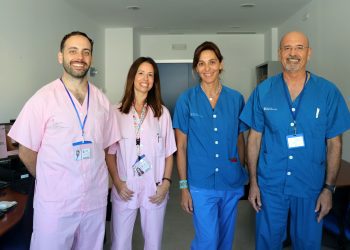 Especialistas del Servicio de Ginecología y Obstetricia con su responsable, Rodolfo Moreno, a la derecha. Foto: Área de Salud