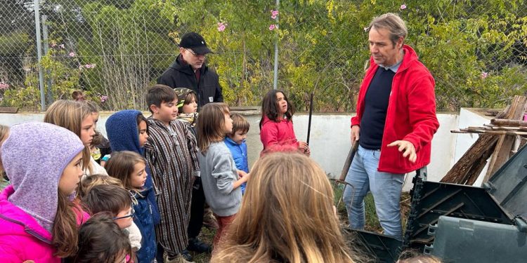 Imagen de archivo de un taller medioambiental para niños.
