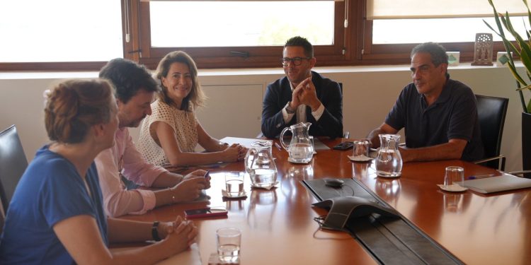 Reunión celebrada en Can Botino. Foto: Ayuntamiento de Ibiza