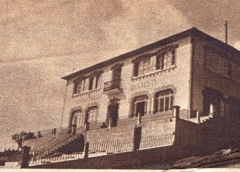 L'Hotel Buenavista, juntament amb el Gran Hotel Ibiza (posteriorment Montesol). l'Hotel Portmany i l'Hotel Isla Blanca es varen inaugurar entre 1933 i 1934. L'Hotel España va tornar a obrir aquest mateix any després de haver caigut dos anys abans.