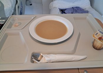 Imagen de la comida en Hospital Residencia Cas Serres. FOTO: Laura Serra