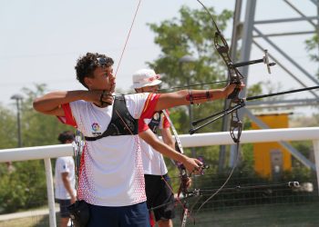 Eduardo Santolaria, con la Selección Española en Ploiesti, Rumanía, en el Campeonato de Europa.