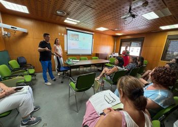 Jorge Tera, Isabel Horrach y Verónica León en la asamblea de Ibiza.