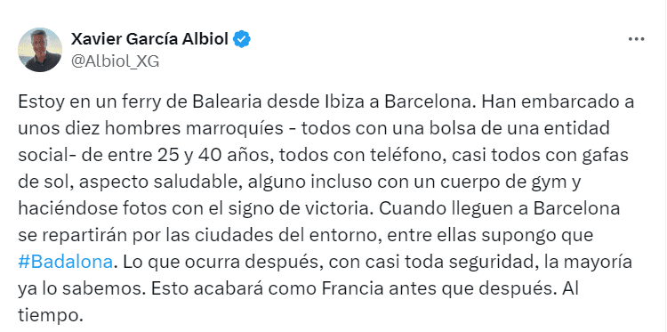 Mensaje en redes sociales de García Albiol sobre migrantes en un ferry de Ibiza.