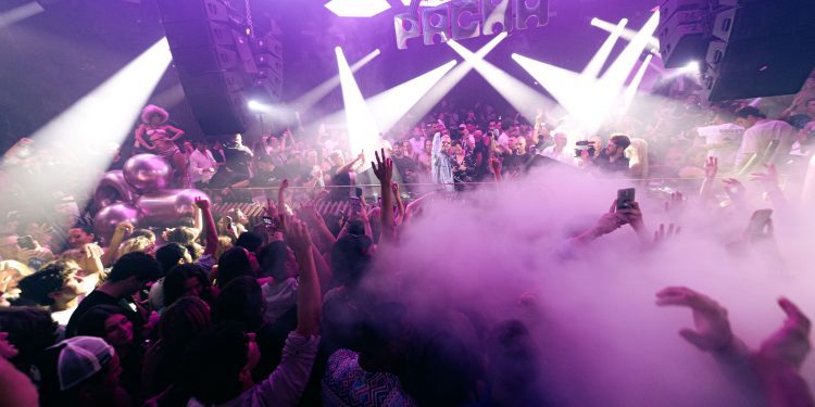 Fiesta Pure Pacha en Pacha Ibiza.
