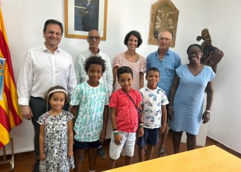 Niñas y niños saharauis acogidos en Formentera este verano.