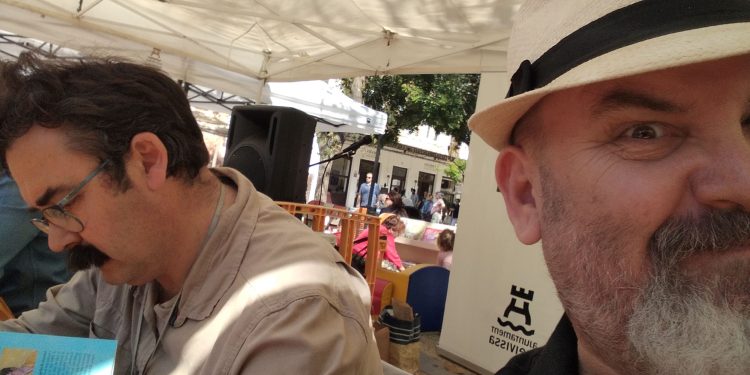 Cano y Lluís Ferrer Ferrer, autores de les Noves Rondaies d'Eivissa i Formentera y de La llegenda de sa sírvia negra mala.