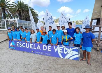 Equipo del Club Náutico Ibiza, en una imagen facilitada por el club.