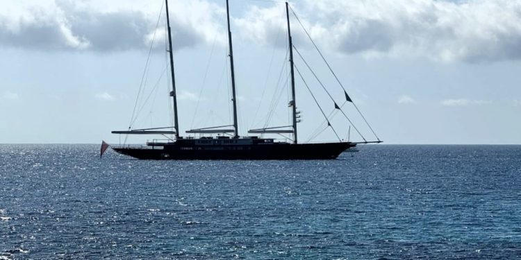 Imagen del 'Koru' en Ibiza. Fotos: Ezio Cairoli