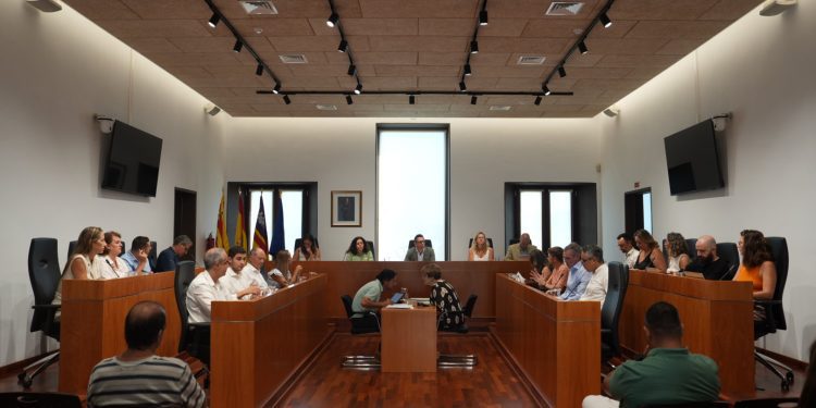 Sesión plenaria celebrada hoy. Foto: Ayuntamiento de Ibiza