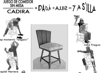 Los y las artistas han reinterpretado artísticamente la silla diseñada por Fernando Gallego, que se ve en el centro de la imagen,