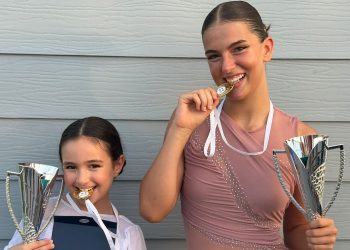 Las alumnas de Ibiza Dance Academy, Nayat López y Eva Gennari, han obtenido medallas de oro en la categoría absoluta.