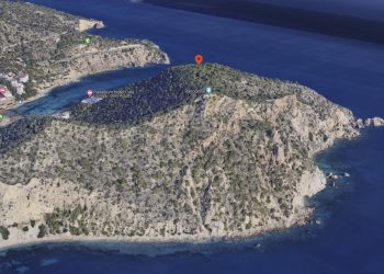 Ubicación de las fincas a subasta en Cala Llonga, Santa Eulària, Ibiza, en una imagen compartida por la plataforma Escrapalia.