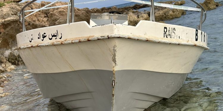 Imagen de archivo de una patera llegada a Formentera. Foto Jaume Escandell