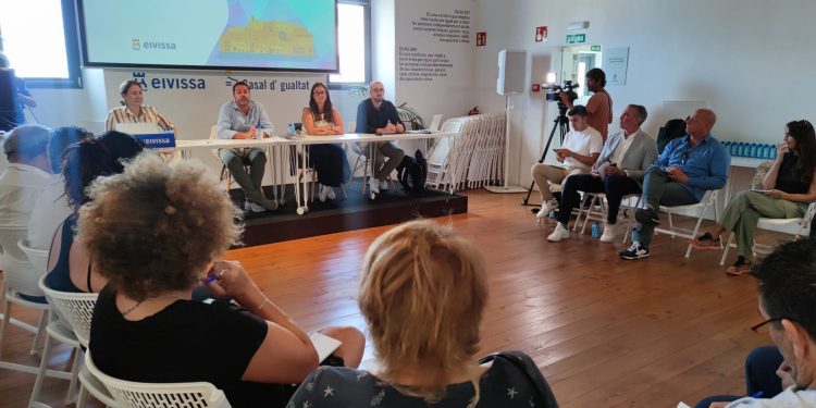 Un momento de la primera jornada, celebrada esta mañana. Foto: Ayuntamiento de Ibiza