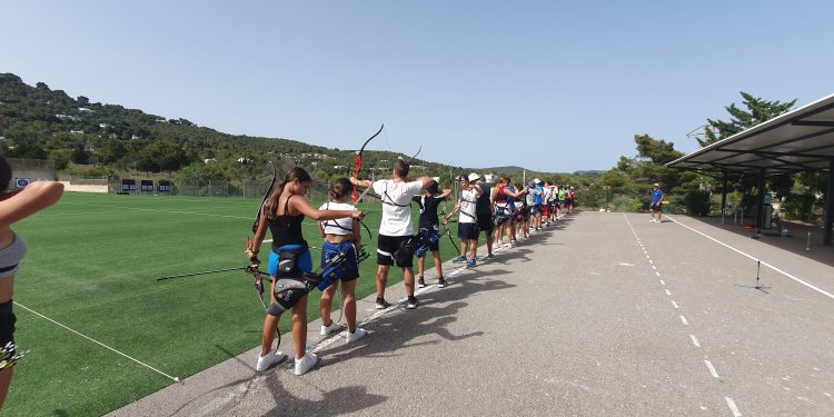 Campus 2023 de Tiro con arco en Es Cubells.