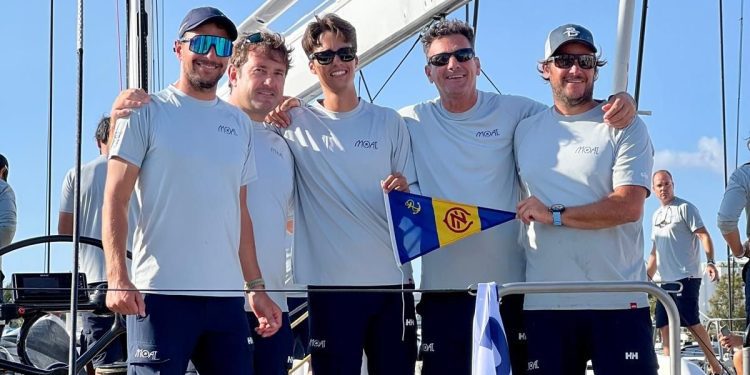 Tripulación del 'Moat'. Foto: Club Náutico Ibiza