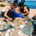 Imagen de una jornada de limpieza. Fotos: Plastic Free Ibiza y Formentera