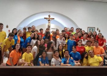 Participantes en el 'Encontre 2024' de jóvenes de la Diócesis de Ibiza en Es Cubells.