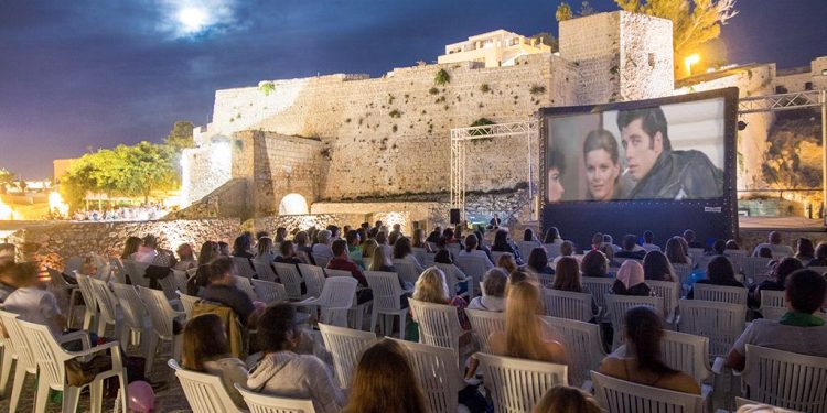 La final del certamen tendrá lugar en el Baluarte de Sant Pere. Foto: Dicho y Hecho Producciones