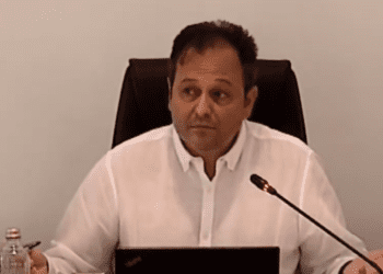 Lorenzo Córdoba, en un pleno del Consell de Formentera