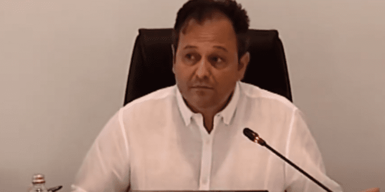 Lorenzo Córdoba, en un pleno del Consell de Formentera