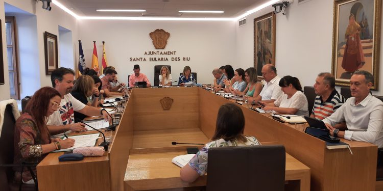 Pleno celebrado hoy. Foto: Ayuntamiento de Santa Eulària