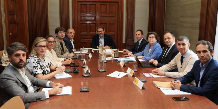 Reunión celebrada hoy en la Delegación del Gobierno. Foto: Govern balear