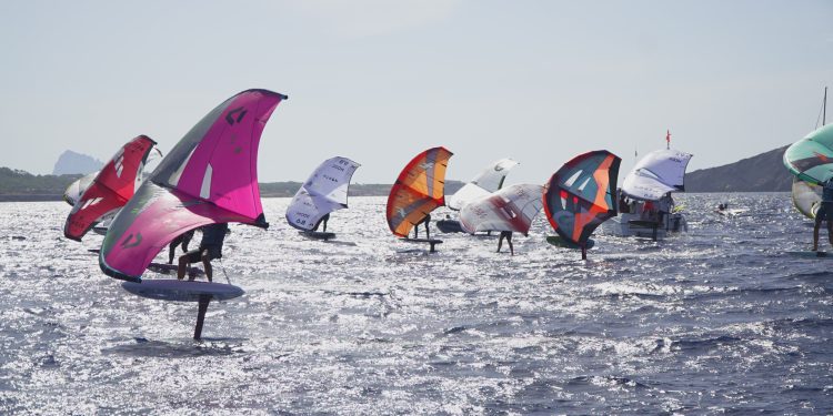 Un momento de la última jornada de la regata nacional celebrada en Sant Antoni. Fotos: Pedro Selles
