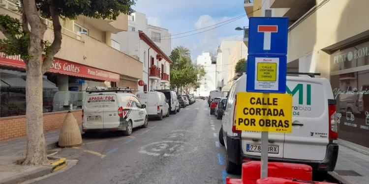 La avería que afecta a los vecinos tiene su origen en la calle Madrid del municipio de Eivissa